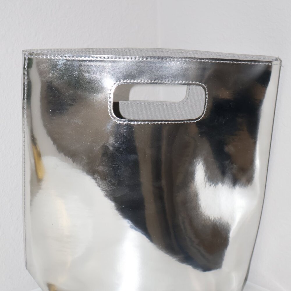 Bath & Body Works Silver reusable gift bag - Picture 8 of 9